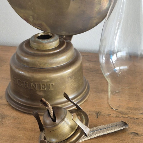 Hornet brass oil lamp with large reflector, antique English