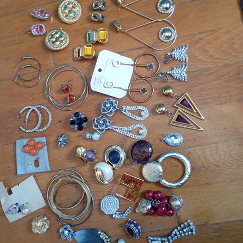 Earrings set, mixed new and used