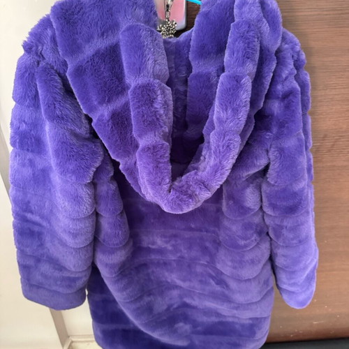 Purple fur coat long like new