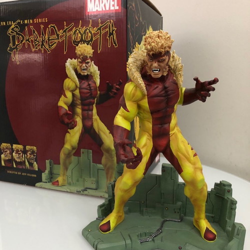 Sabretooth X-Men Jim Lee Statue Modern Era 8 inches new