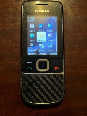 Nokia 2700cc used, military with stickers on keys