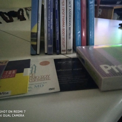 Collection of 27 DVDs with fitness, pilates, hip-hop, pregnancy and health new