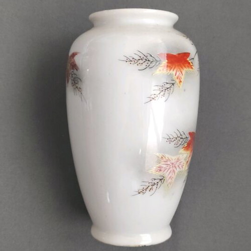 Japanese vase Green China used with autumn leaves design