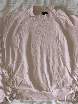 Pink blouse XL used with unique side details