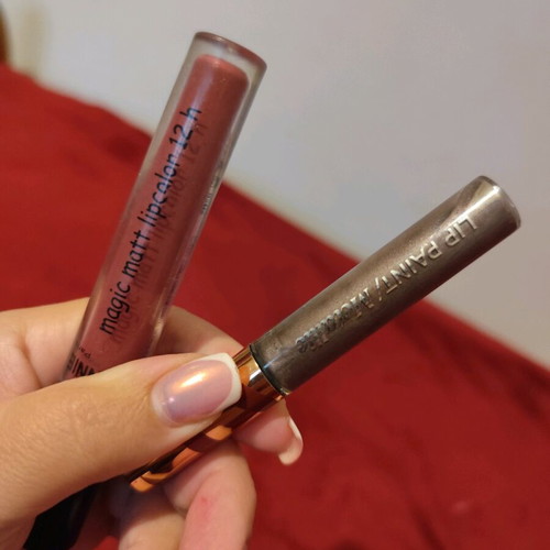Makeup set used, 10 pieces