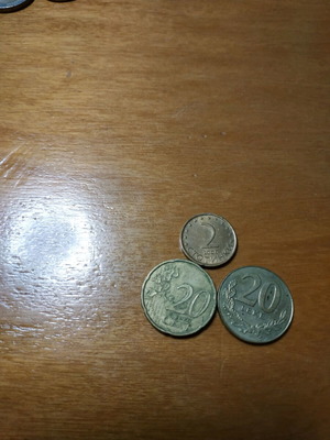 Foreign coins like new