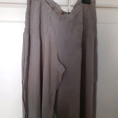 Salvari like new 100% viscose pants grey and beige sizes L and XL