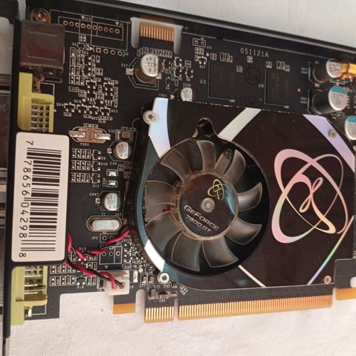 XFX GeForce 7600 GT graphics card used, PCI Express, 256 MB DDR3