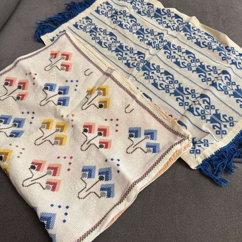 Handmade table runners with colorful and blue-white designs