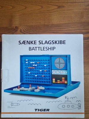 Battleship board game