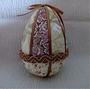 Διακοσμητικό αυγό φλοραλ mix and match σε χρώματα λιλά και σαμπανί (Πάσχα, ντεκόρ, γούρι)