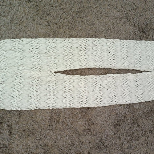 Sugar Free pants like new, lace, size L, white
