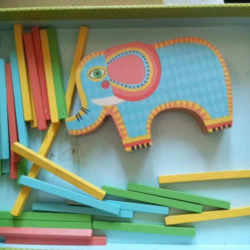 Djeco wooden balance game like new with elephant and 30 sticks