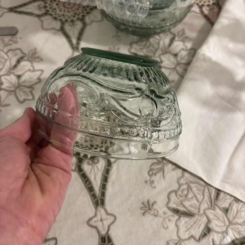 Glass bowls like new