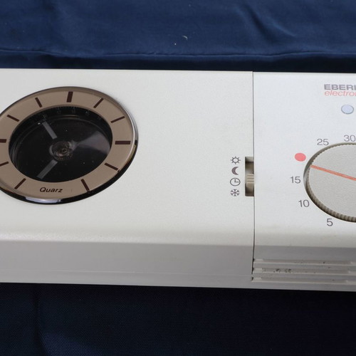 Programmable room thermostat from 1980 new with clock