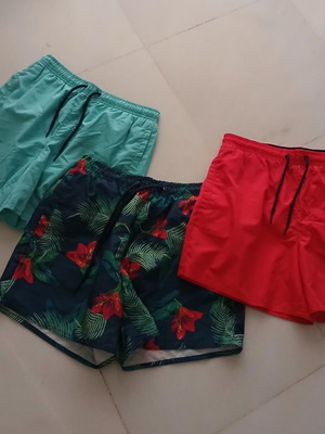 Bershka men's swim shorts new, pack of 3, size small, multicolor