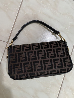 Bag with patterns, black and brown