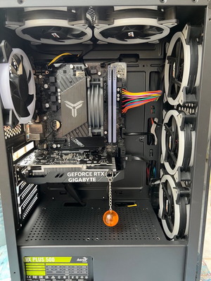 Κάρτα γραφικών Gigabyte RTX 3050 6GB OC σαν καινούργια