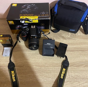 Nikon d3500