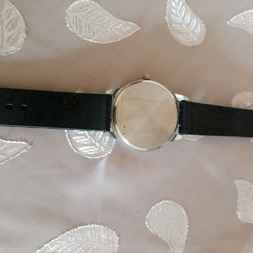 Women's watches like new, set of 3 pieces