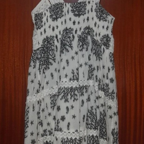 Midi dress new, black and white with inner lining