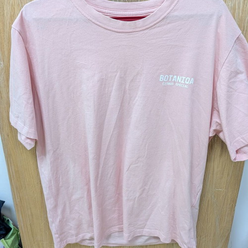 Jack & Jones T shirt size M as new, pink