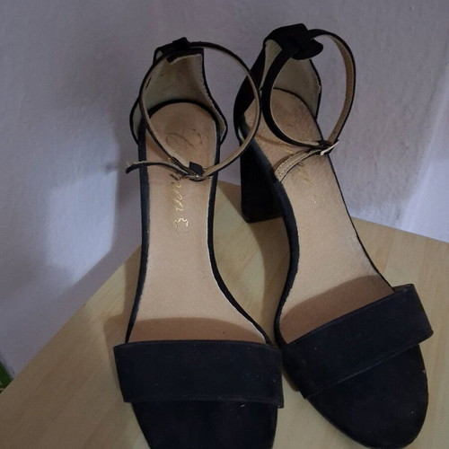 Black suede sandals Greek made like new, 9 cm heel