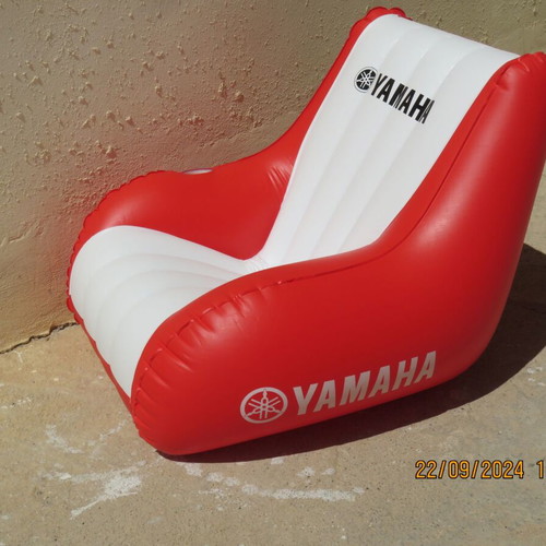 Yamaha inflatable chair new made of durable PVC