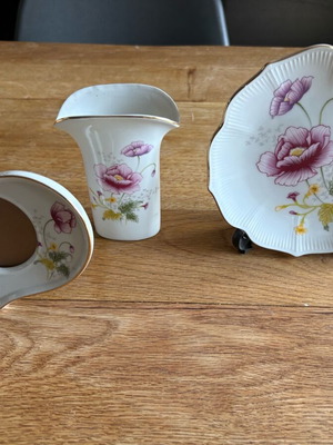 Vintage decorative set of three pieces like new, Made in Japan