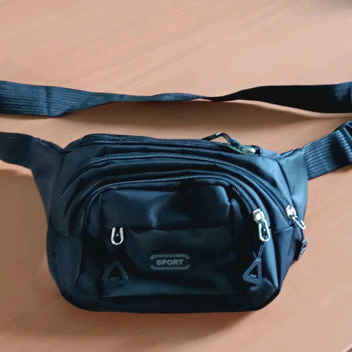 Sport waist bag like new, black
