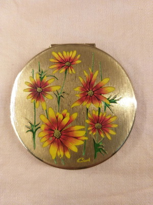 Stratton powder compact used, English