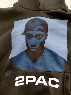 Children's black Zara sweatshirt with 2PAC like new No11-12