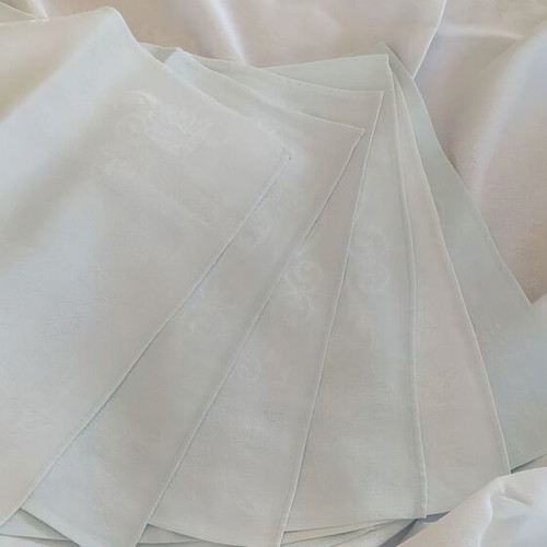 Vintage damask tablecloth set with 6 used napkins