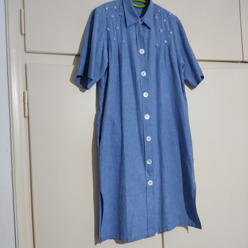 Summer dress size L like new, light blue