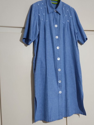 Summer dress size L like new, light blue