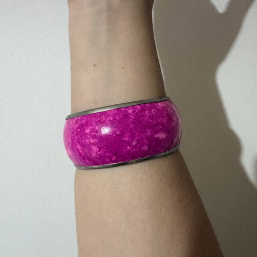 Metal bracelet like new, pink and silver
