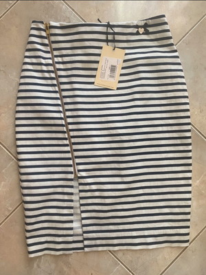 Lynne striped skirt size S, new with functional zipper
