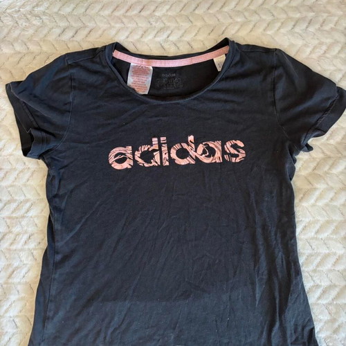 Μπλουζάκι adidas για κορίτσι 9-10 ετών σαν καινούργιο