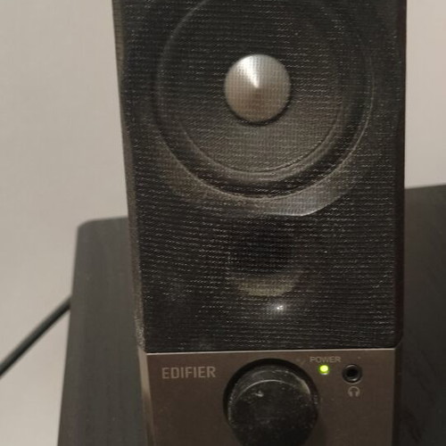 Edifier M3600D 2.1 sound system used, clear sound