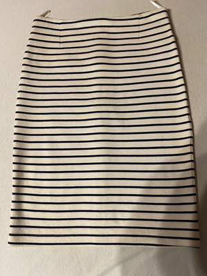 Φούστα ριγέ Moutaki σαν καινούργιο, ψηλομέση pencil, μέγεθος M