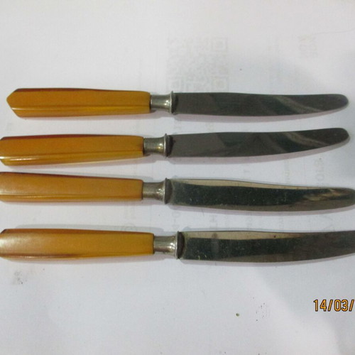 Collectible American knives like new, pack