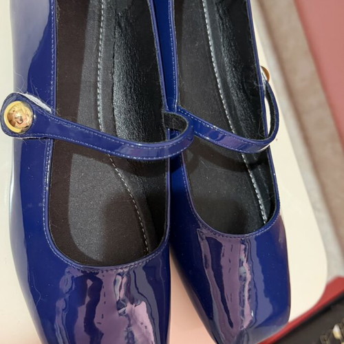 Ballerinas blue patent leather with strap new, size 44