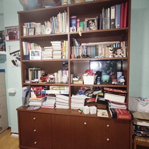 Bookcase like new with storage drawers and cabinets