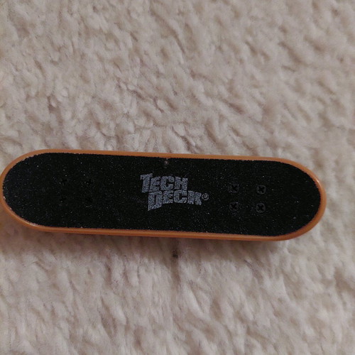 Tech Deck mini finger skateboard like new
