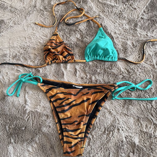 SunsetGo bikini medium, like new, brown and turquoise