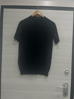 Zara women's blouse used, black, knitted with short sleeves size M