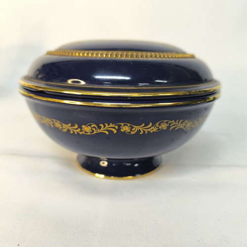 Handmade porcelain jewelry box used, decorative container