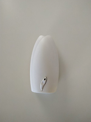 Σπρευ αρωματικού χώρου μεταχειρισμένο, μικρό, με 2 ΑΑ μπαταρίες