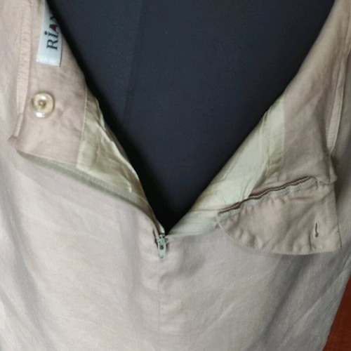 RIANI Luxury Linen Skirt like new, ecru/beige