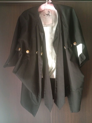 Women's black cape coat like new, size M
